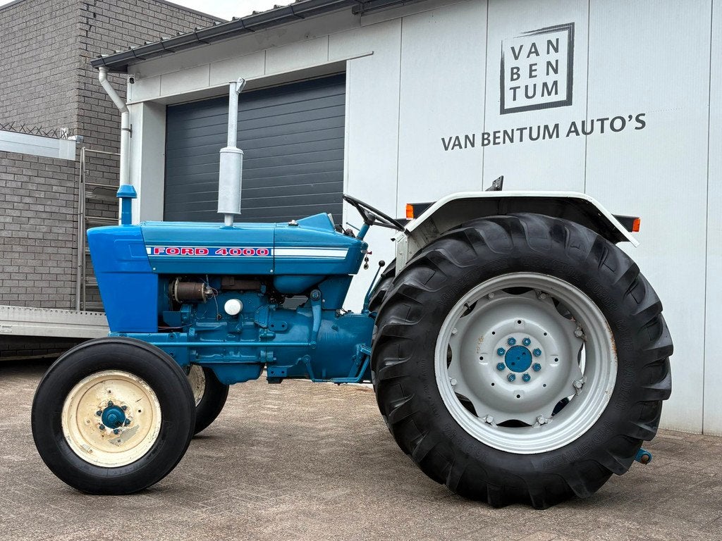 Ford 4000 KENTEKEN TZH-09-R, Auto's, Ford, Achterwielaandrijving, Gebruikt, Overige modellen, Overige carrosserieën