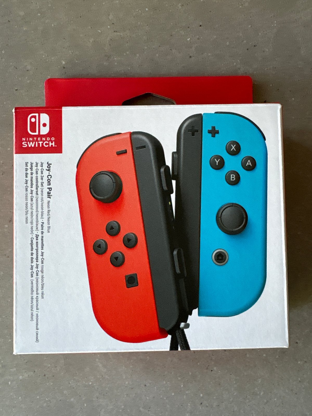 4 gebruikte Nintendo Switch Joy-Con controllers (rood/blauw), Ophalen of Verzenden, Gebruikt, Met 3 controllers of meer, Switch Original