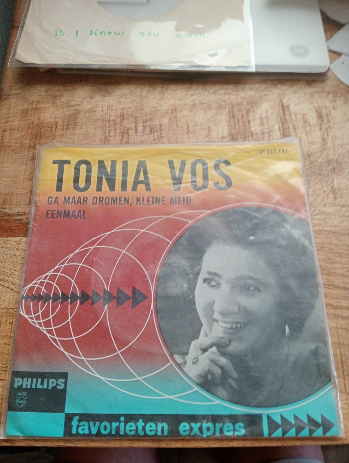 Favorieten express - Tonia vos - ga maar dromen kleine meid, Ophalen of Verzenden, Zo goed als nieuw, Overige formaten, Levenslied of Smartlap