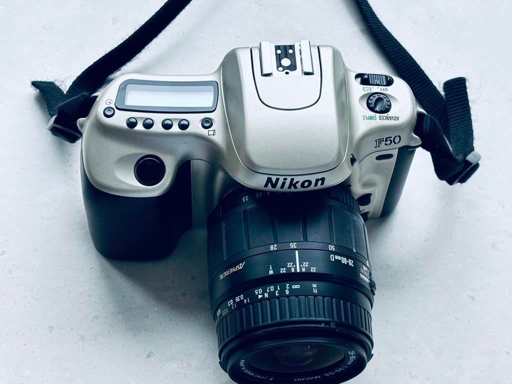 NIKON F50 - COMPLEET MET ACCESSOIRES, Audio, Tv en Foto, Fotocamera's Analoog, Ophalen of Verzenden, Gebruikt, Spiegelreflex, Nikon