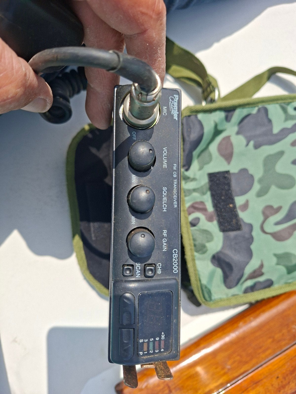 Premier CB2000 FM CB Transceiver met microfoon en kabel, Ophalen of Verzenden, Gebruikt