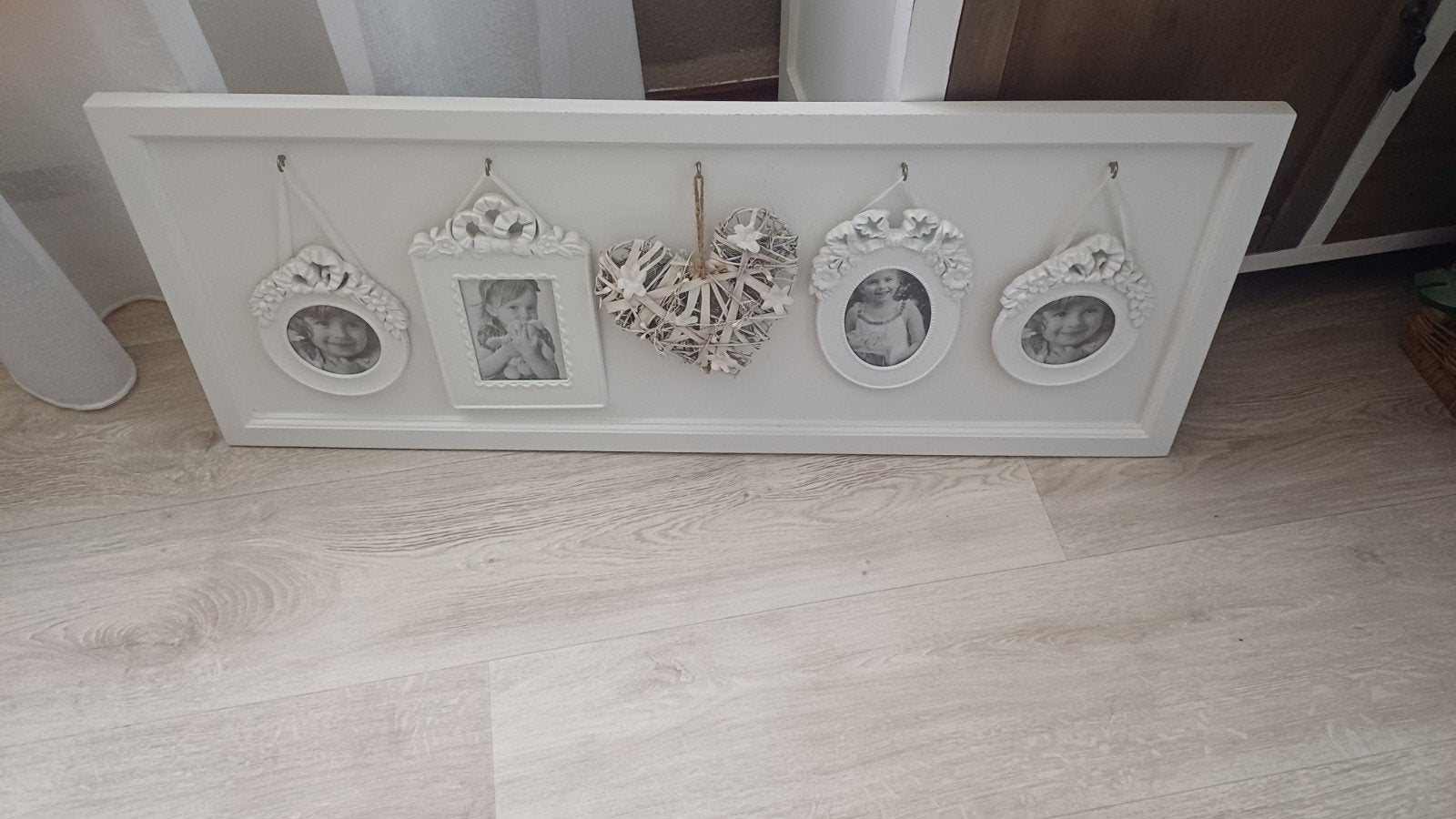 Langwerpige fotolijst met 4 kleine lijstjes en hart, Ophalen, Gebruikt, Collagefotolijst, Hangend