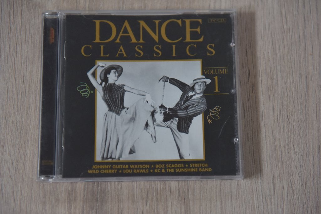 DANCE CLASSICS VOLUME 1 --- ARCADE TV-CD, Inclusief doosje, Verzenden, Zo goed als nieuw, Verzamelalbum