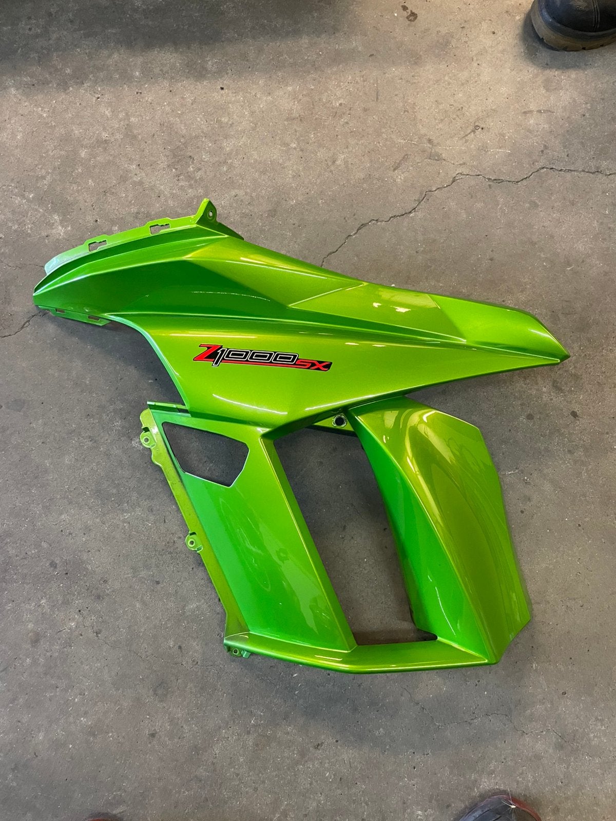 Schade vrije z1000sx zijkap, Motoren, Ophalen