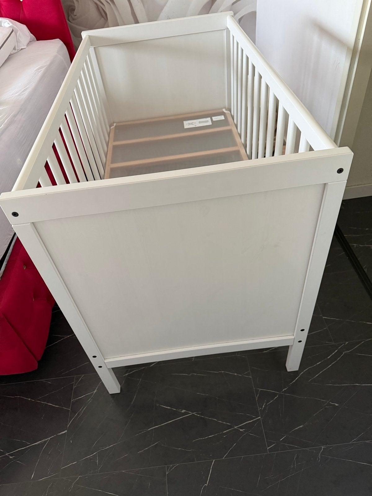 IKEA Sundwick babybedje met Krummelur matras, Ophalen, Zo goed als nieuw, Ledikant