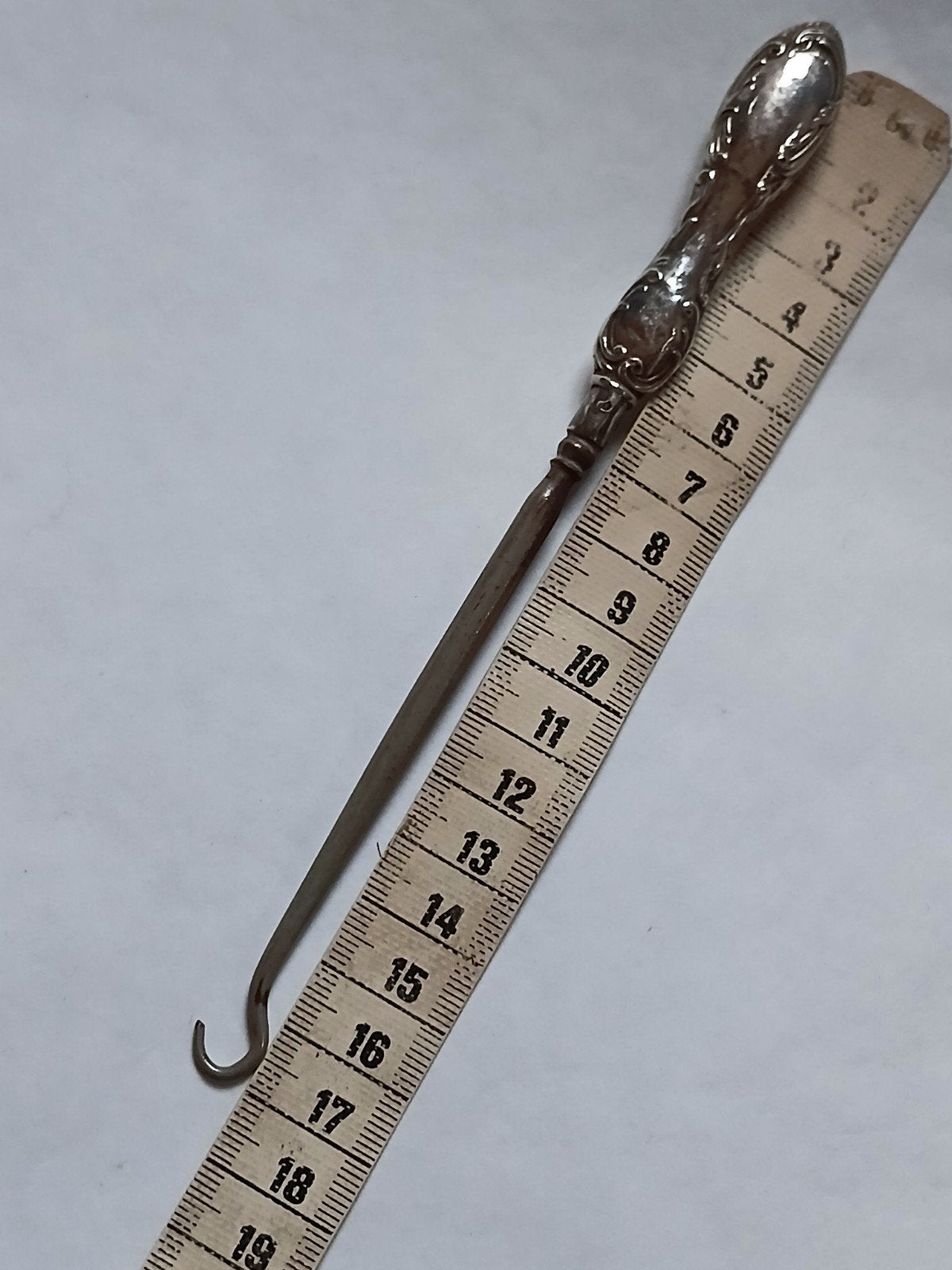 antiek zilver veterhaak corsethaak knopenhaak knoophaakje, Ophalen, Zilver