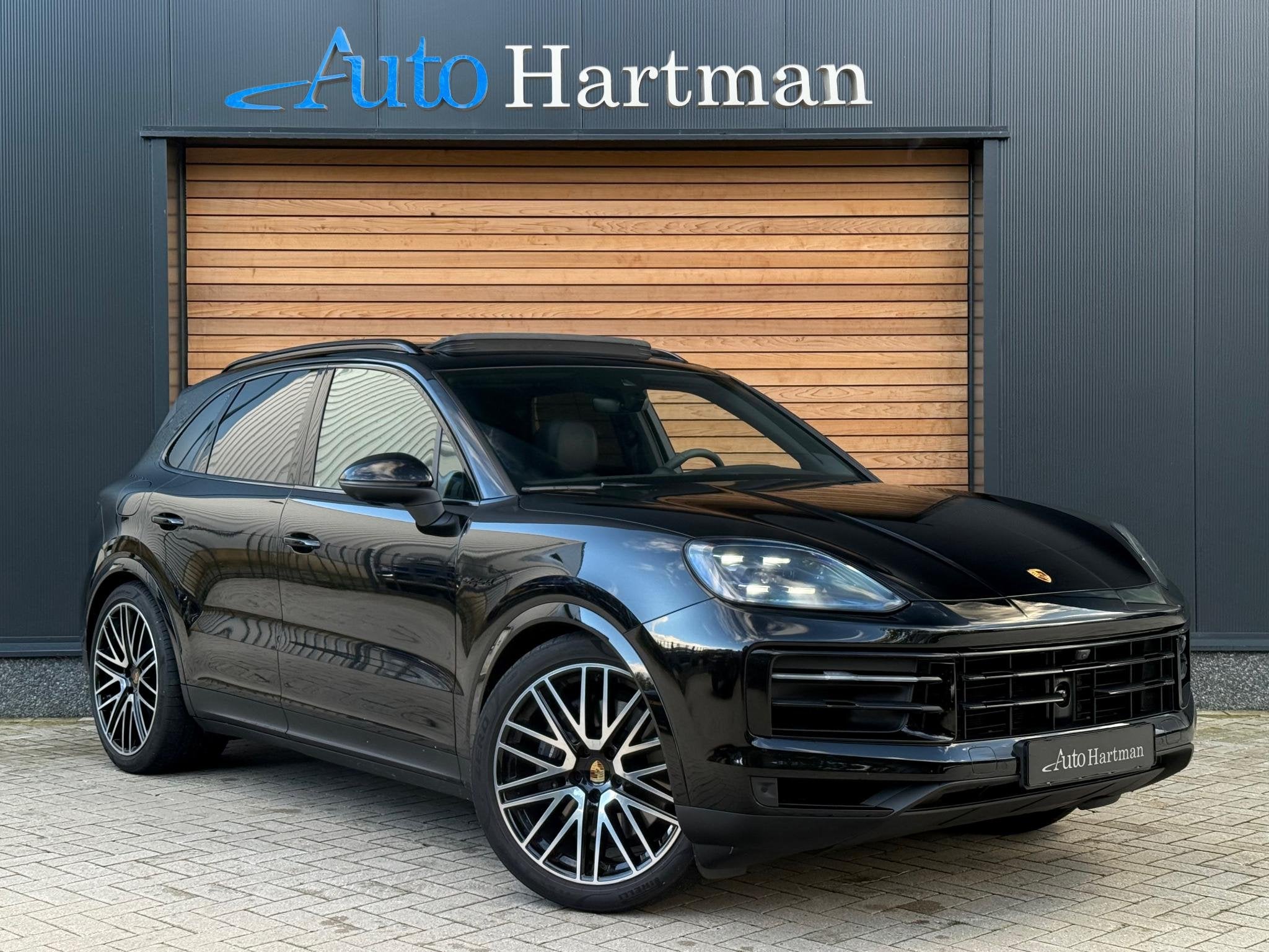 Porsche Cayenne 3.0 E-Hybrid Black Edition MASSAGE|PASSENGER, Auto's, Automaat, Gebruikt, 2995 cc, Hybride Elektrisch/Benzine