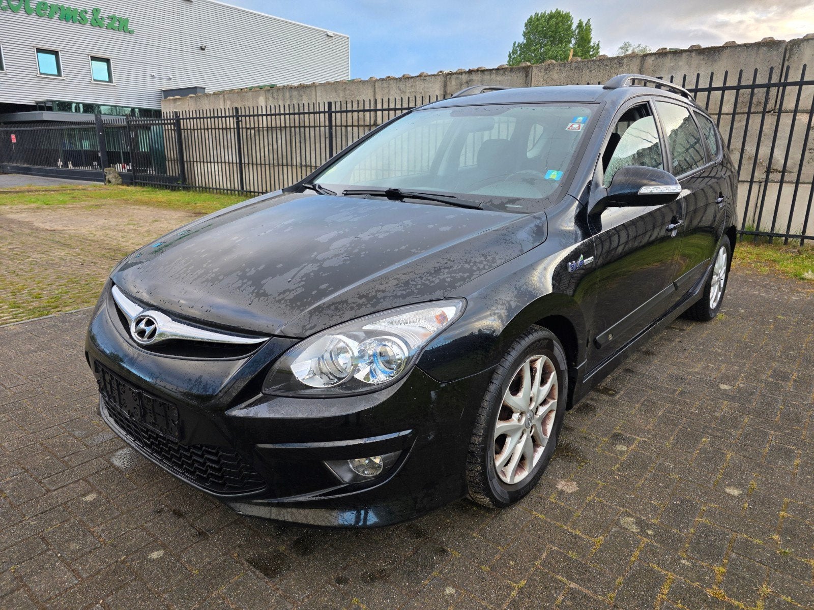 Hyundai I30 1.6 CRDI airco station euro5 EXPORT, Auto's, Hyundai, Particulier, i30, Airconditioning, Centrale vergrendeling, Elektrische ramen