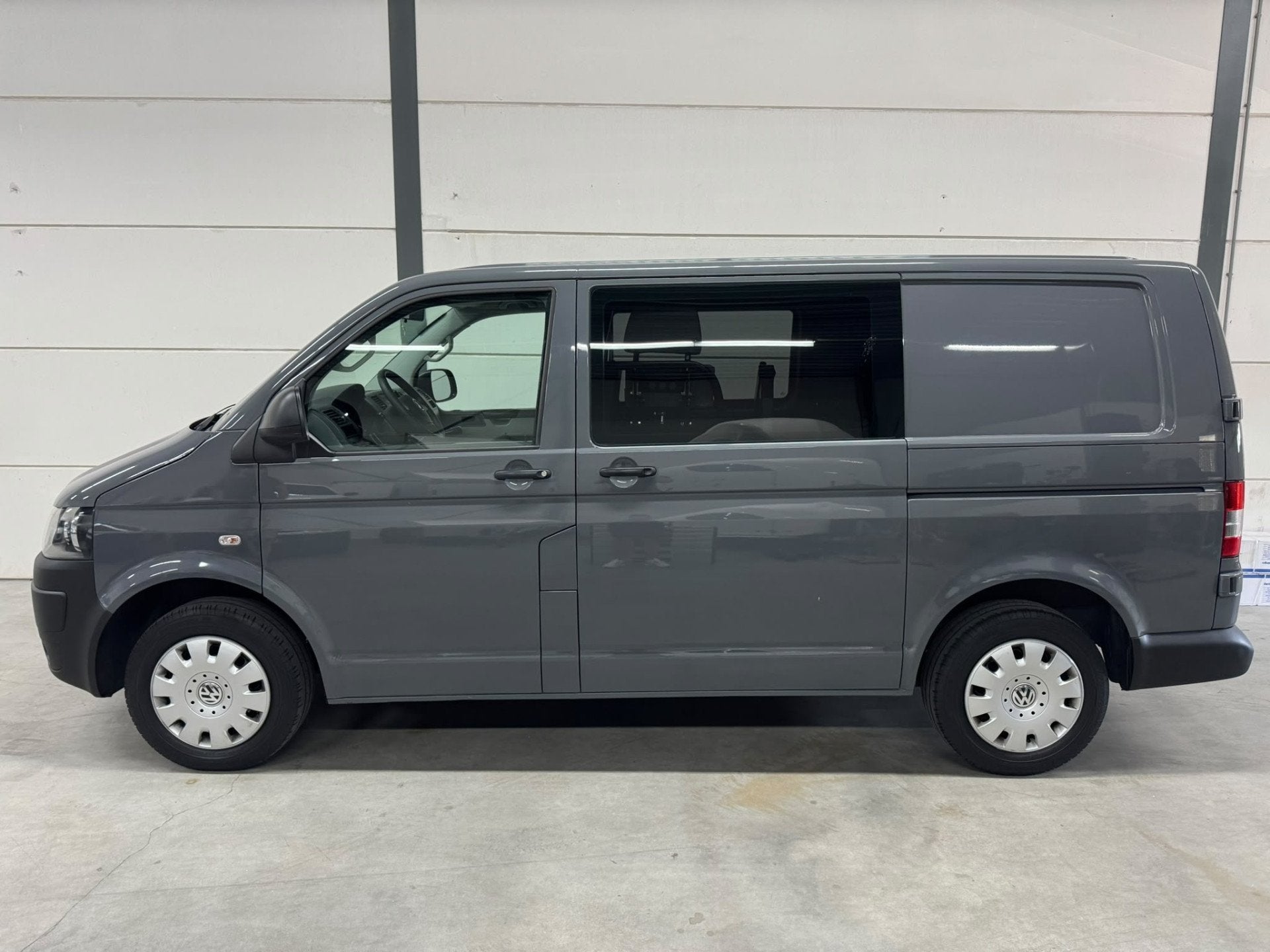 Volkswagen Transporter 2.0 TDI 140pk L1H1 Comfortline Rolsto, Auto's, Bestelauto's, Euro 5, Gebruikt, 4 cilinders, Volkswagen