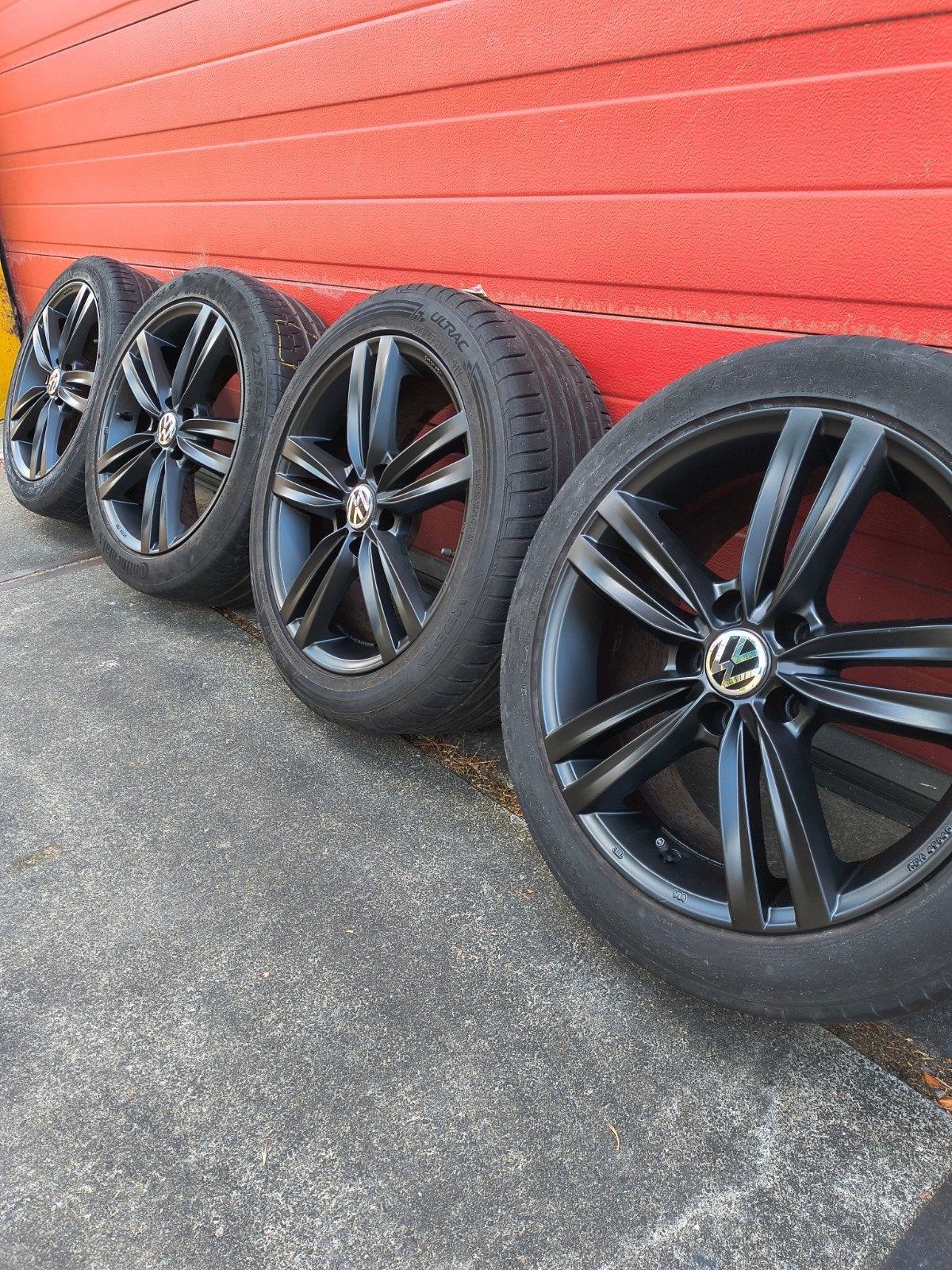 Vw velgen 17 inch banden 5x112 caddy Golf 7 r line velgen gt, Ophalen, Gebruikt, Banden en Velgen, 17 inch