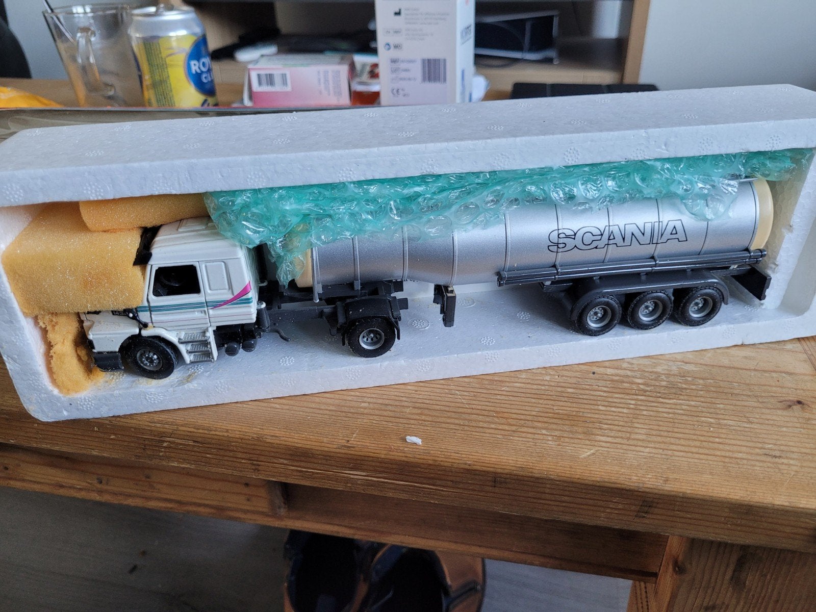 Scania t truck tankwagen
