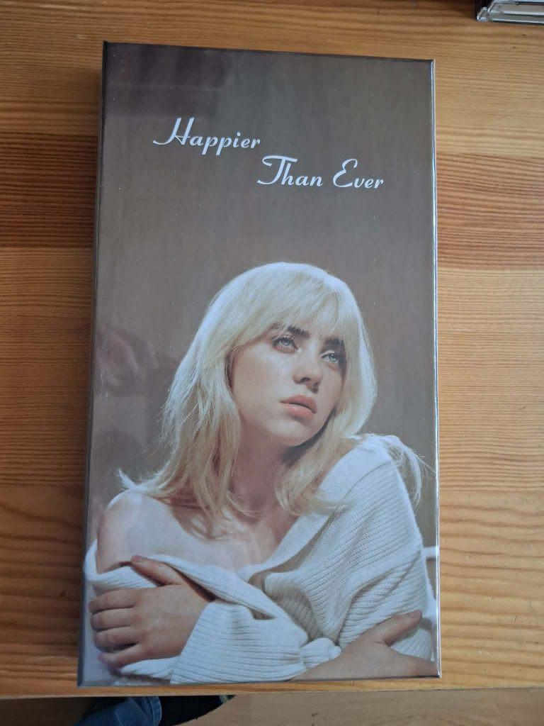 Billie Eilish - Happier Than Ever (CASSETTE-BOX) (NIEUW), Interscope Records, 1 bandje, Ophalen of Verzenden, Origineel