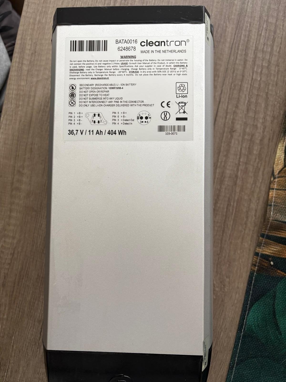 Cleantron E-bike Accu 36.7V 11Ah met BMZ Oplader, Ophalen of Verzenden, Zo goed als nieuw