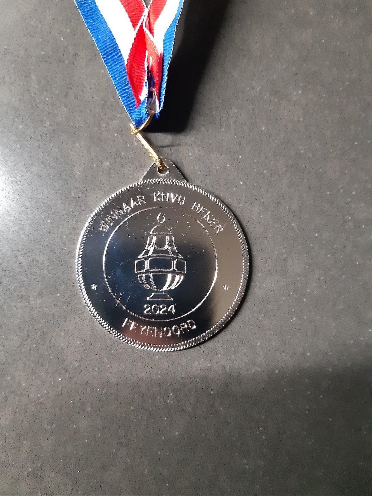 Medaille Feyenoord, Verzamelen, Verzenden, Zo goed als nieuw, Feyenoord, Vaantje of Sjaal