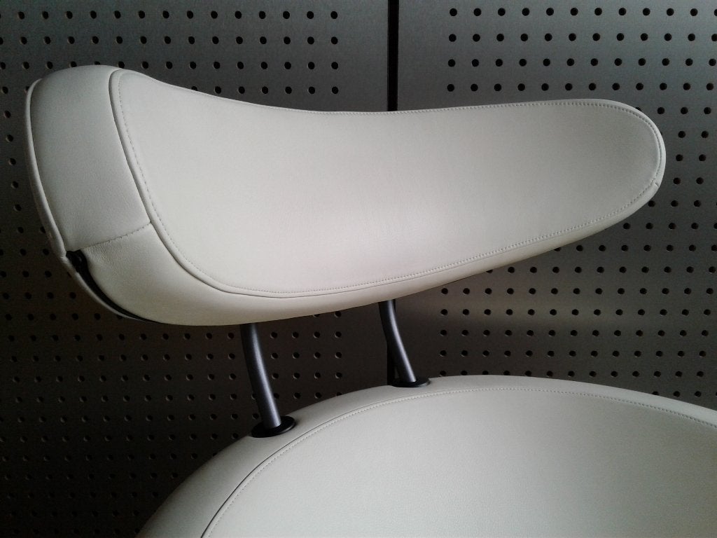 Variér (Stokke) Peel (Crème Wit Leder), Heel Mooi!, Huis en Inrichting, Fauteuils, 75 tot 100 cm, Zo goed als nieuw, Variér, Leer