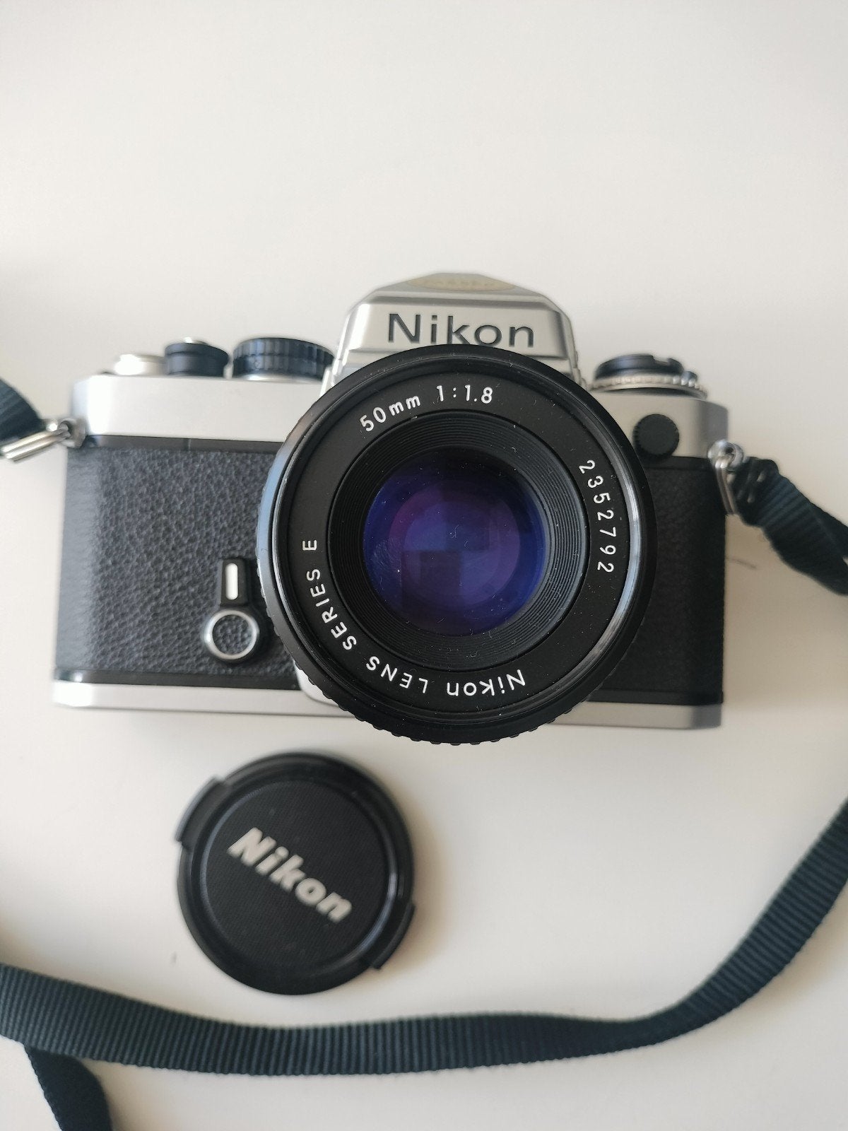 Nikon FE met 50mm 1:1.8 lens Nikon series E, Ophalen of Verzenden, Gebruikt, Spiegelreflex, Nikon