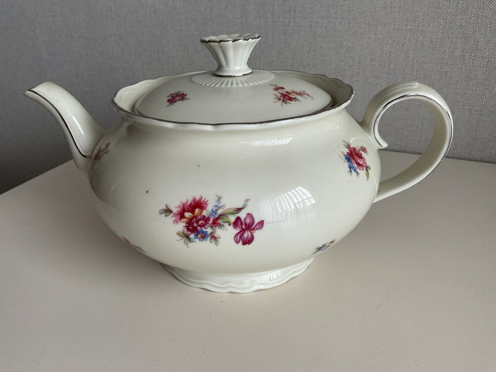 Fraaie theepot, Antiek en Kunst, Ophalen