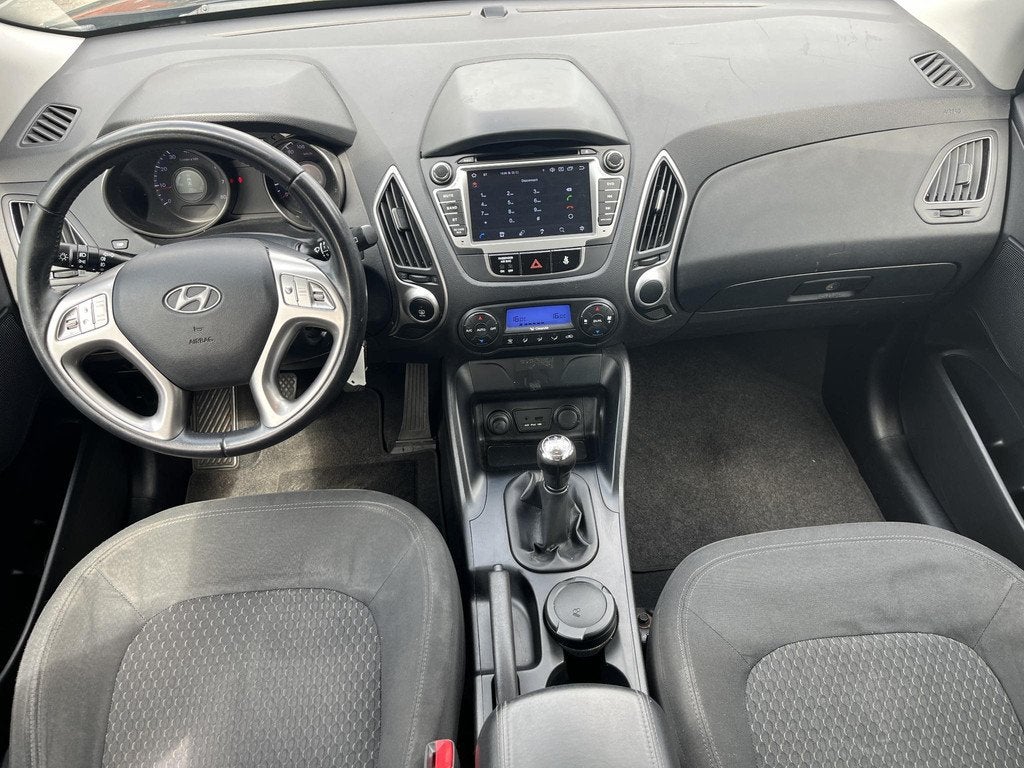 Hyundai ix35 2.0i Dynamic / Trekhaak (1.900KG) / Cruise Cont, Auto's, Hyundai, Stof, Gebruikt, 4 cilinders, Handgeschakeld