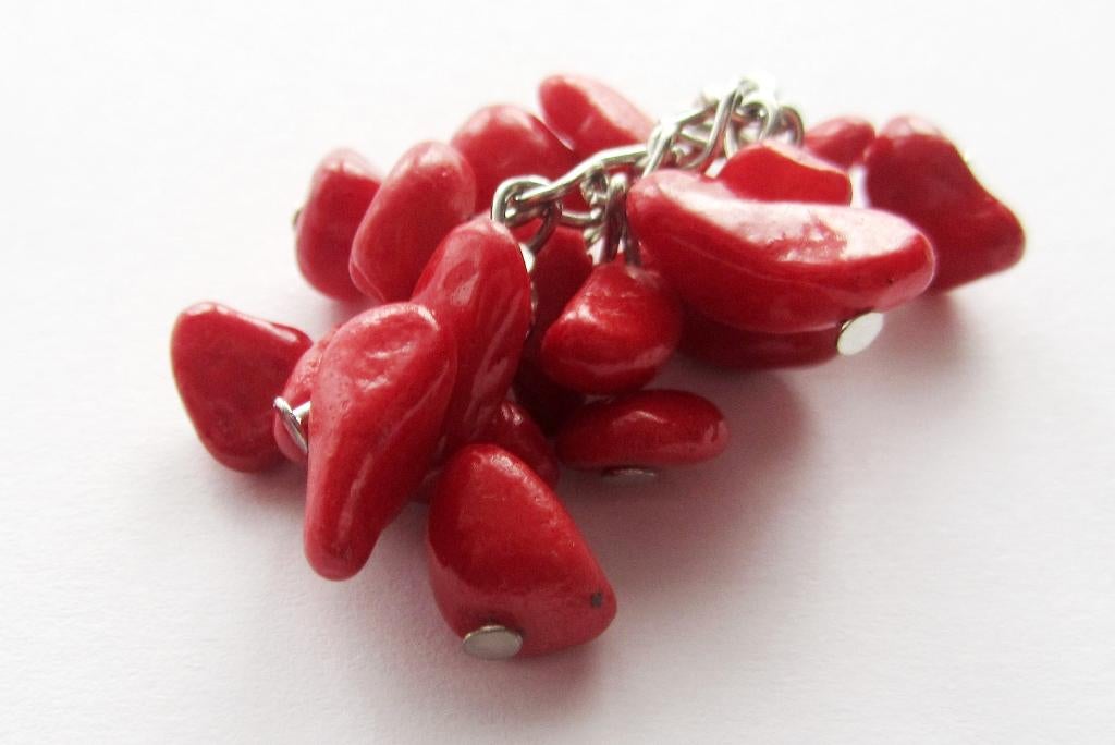 Mooie vintage druiventros ketting hanger rode edelstenen, Verzenden, Zo goed als nieuw, Steen of Mineraal, Met edelsteen