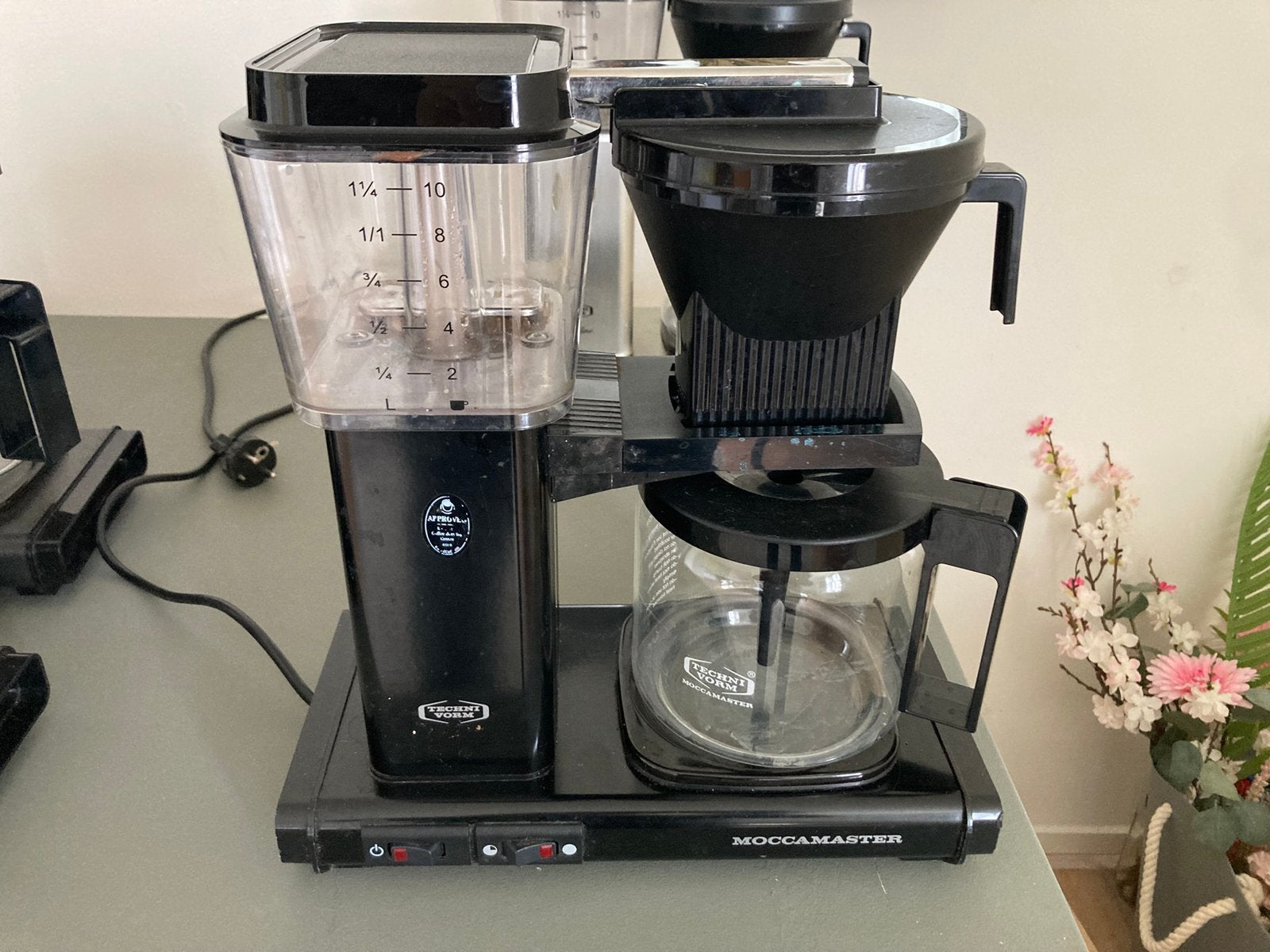 Moccamaster zwart, Witgoed en Apparatuur, Koffiezetapparaten, Gebruikt, Koffiemachine, Gemalen koffie, Ophalen of Verzenden