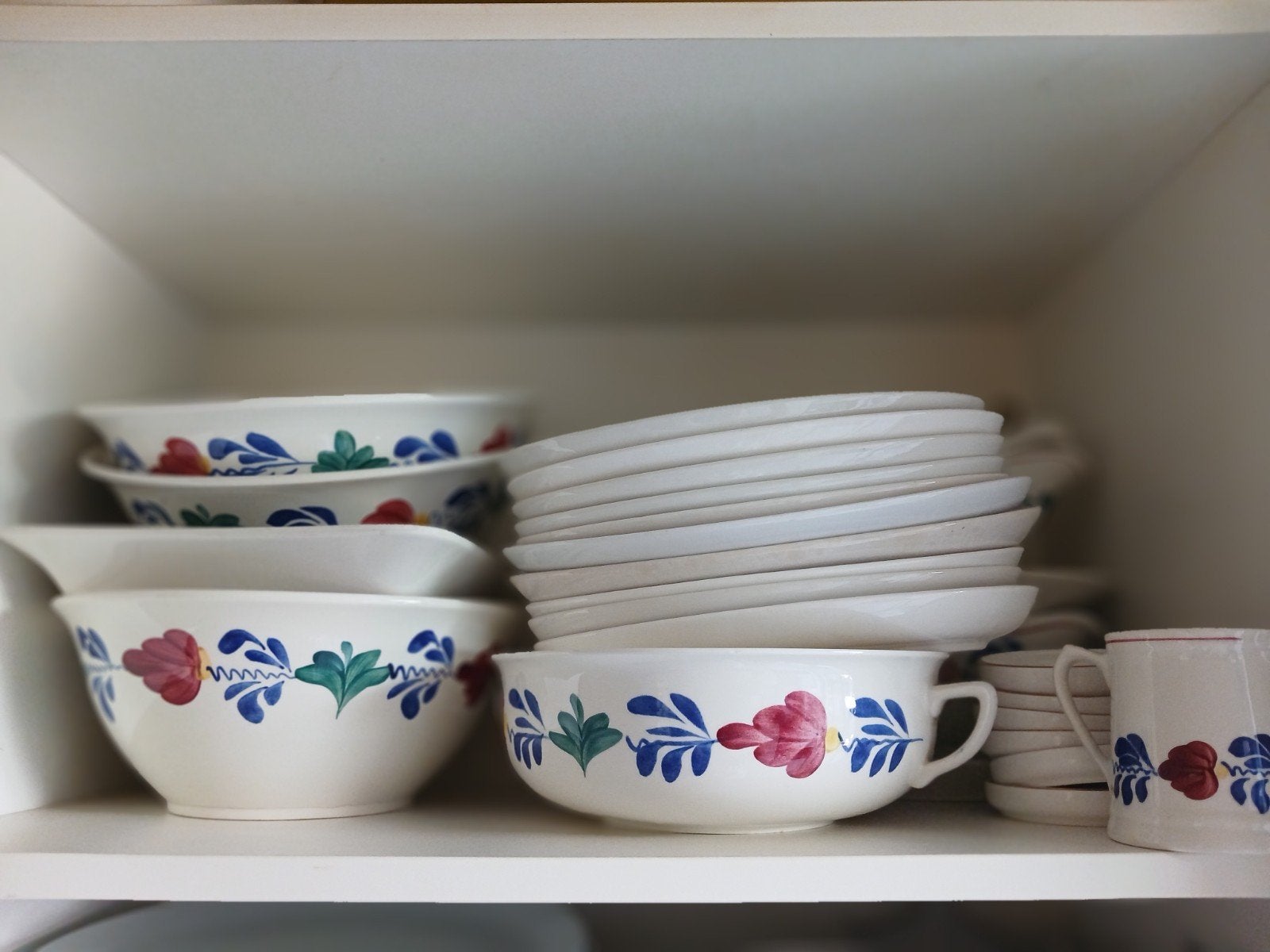 Uitgebreid Boerenbont Servies - Diverse Onderdelen, Ophalen, Gebruikt, Landelijk/Boerenbont, Aardewerk