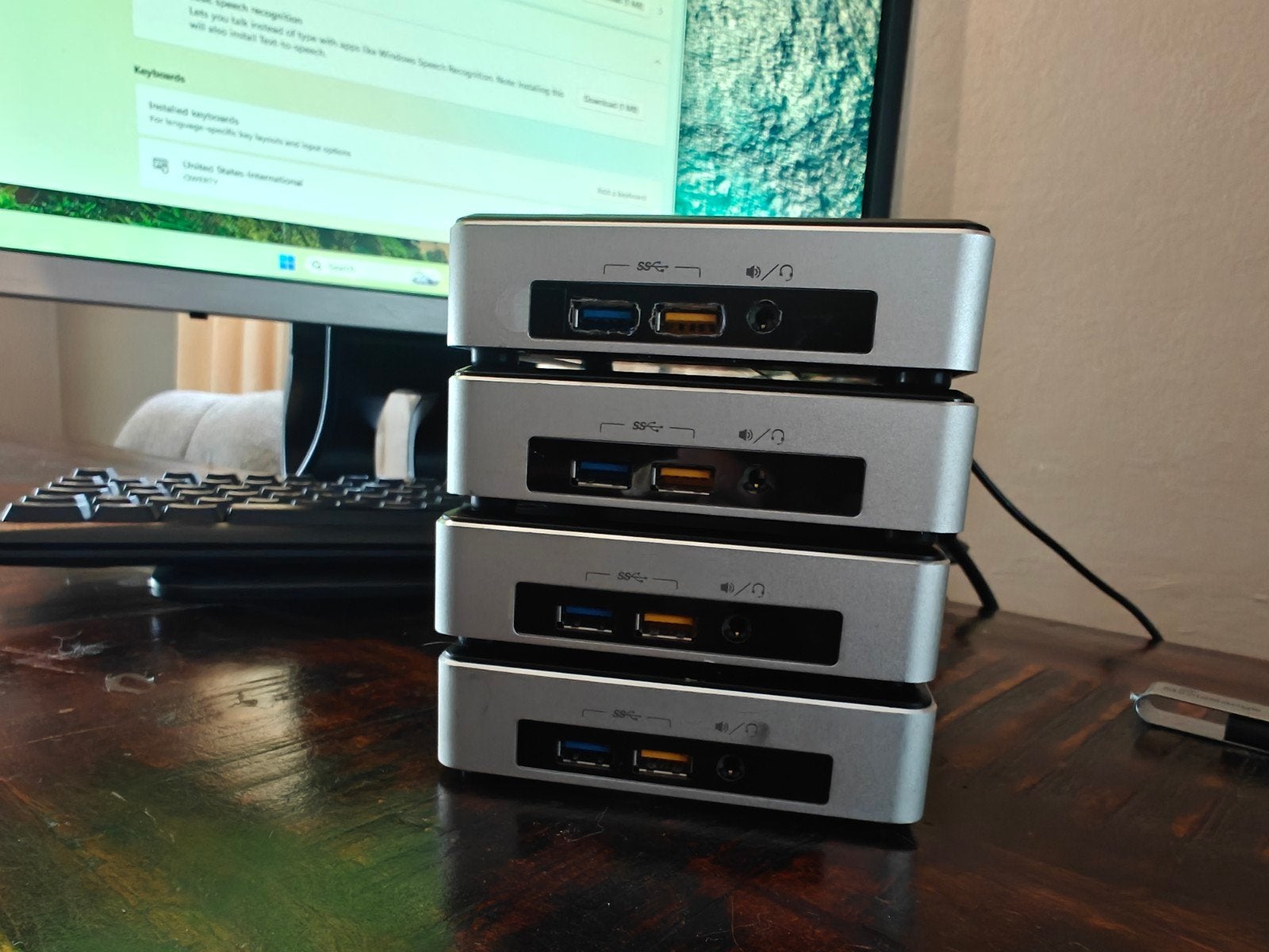 Partij 4stuks Intel NUC Micro Pc, Ophalen, 8 GB, Intel NUC, Zo goed als nieuw