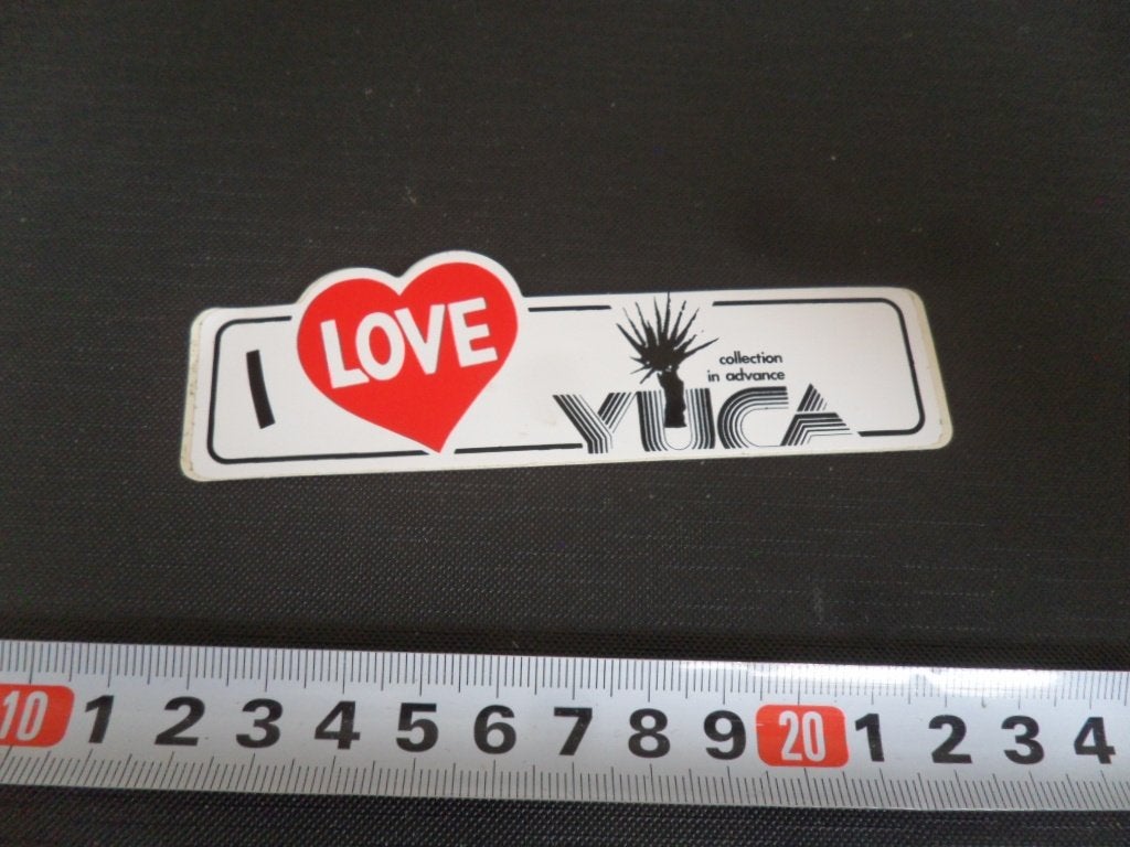 sticker I LOVE YUCA - collection in advance *, Ophalen, Zo goed als nieuw