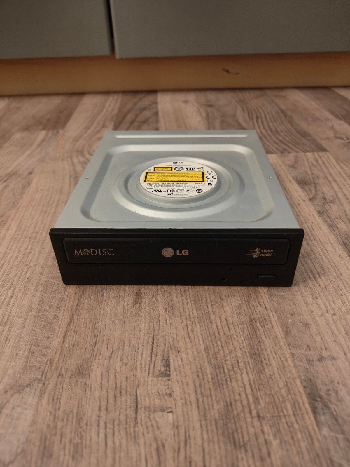 LG Super Multi DVD Writer GH24NS95 - Ongetest, Intern, Dvd, Ophalen of Verzenden, Windows