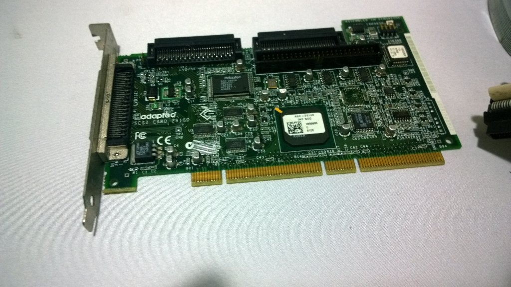 Adaptec SCSI Card 29160, inc Foxconn SCSI kabel, Ophalen
