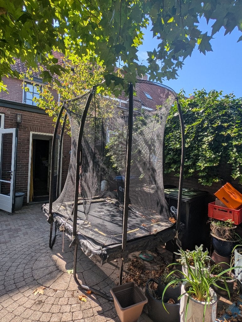 Trampoline 20 euro, Ophalen, Gebruikt