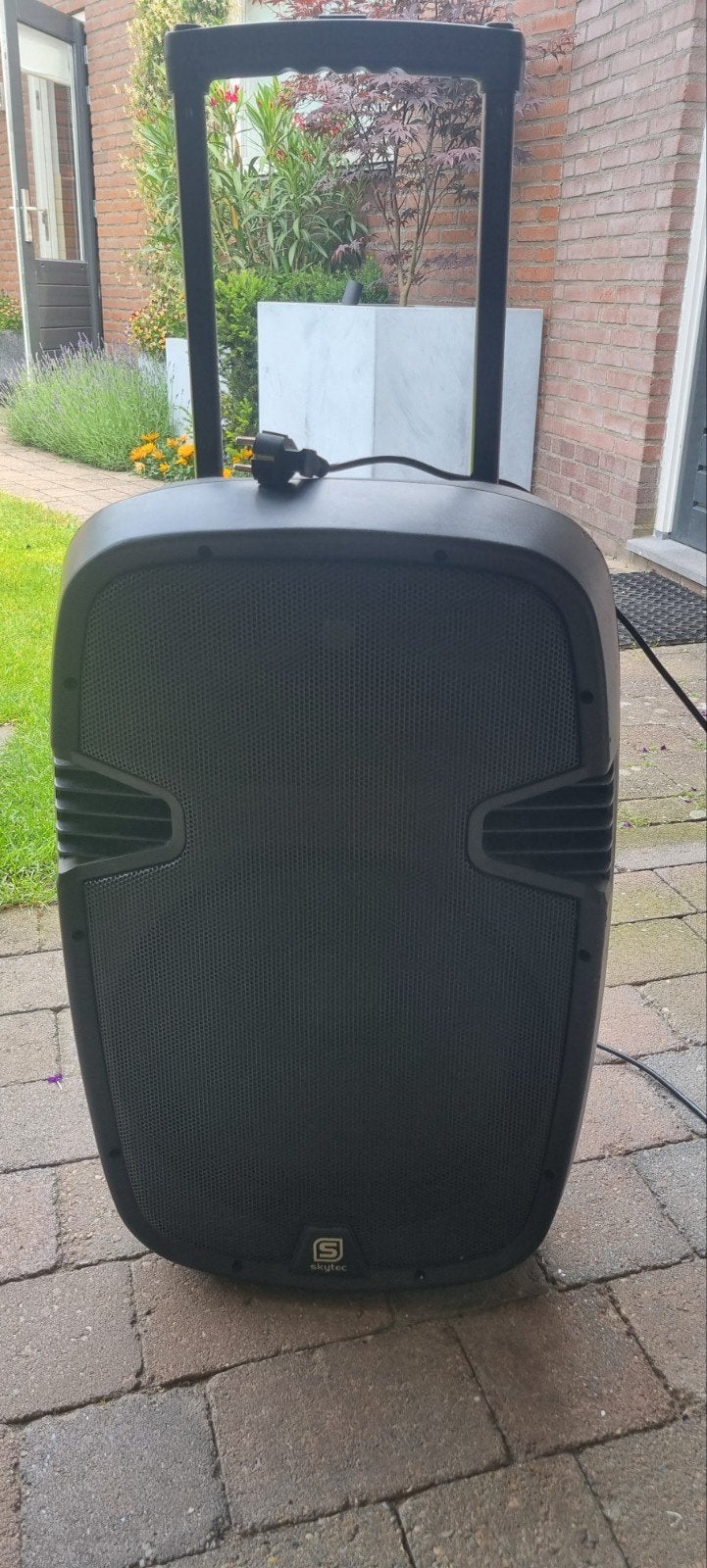 Skytec PA915 Speaker met Accu en 2 Microfoons - Gebruikt, Ophalen, 120 watt of meer, Overige typen, Overige merken