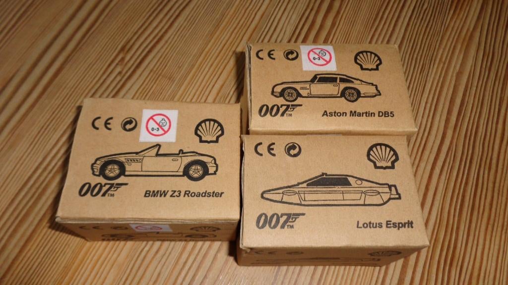 007 Aston Martin DB5, BMW Z3 Roadster en Lotus Esprit, Ophalen of Verzenden, Nieuw, Film, Beeldje, Replica of Model