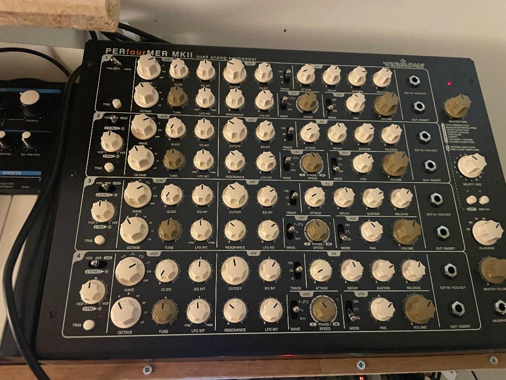 Vermona Perfourmer MK II, Muziek en Instrumenten, Synthesizers, Zo goed als nieuw, Overige aantallen, Overige merken, Ophalen