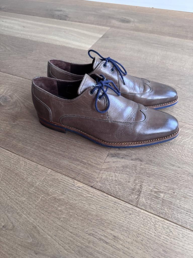Floris van Bommel leverkleurige schoen maat 7,5 of 41,1/3, Kleding | Heren, Schoenen, Overige kleuren, Floris van Bommel, Ophalen of Verzenden