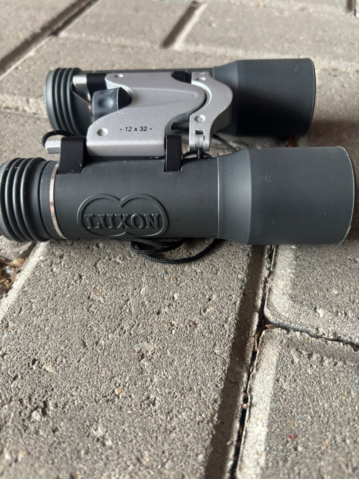 Luxon verrekijker 12x32, Audio, Tv en Foto, Optische apparatuur | Verrekijkers, Ophalen, Zo goed als nieuw, 8 tot 12x