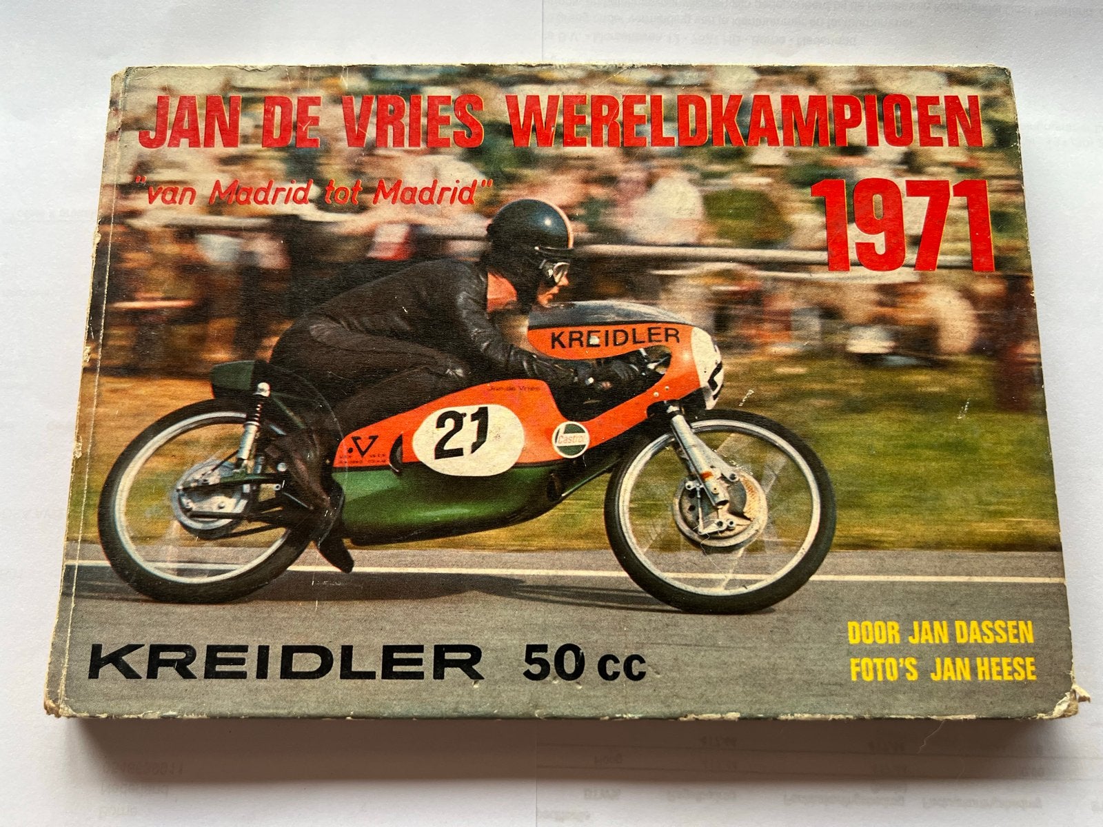 Jan de Vries Wereldkampioen 1971 - Kreidler 50cc Boek, Ophalen of Verzenden, Gelezen, Algemeen