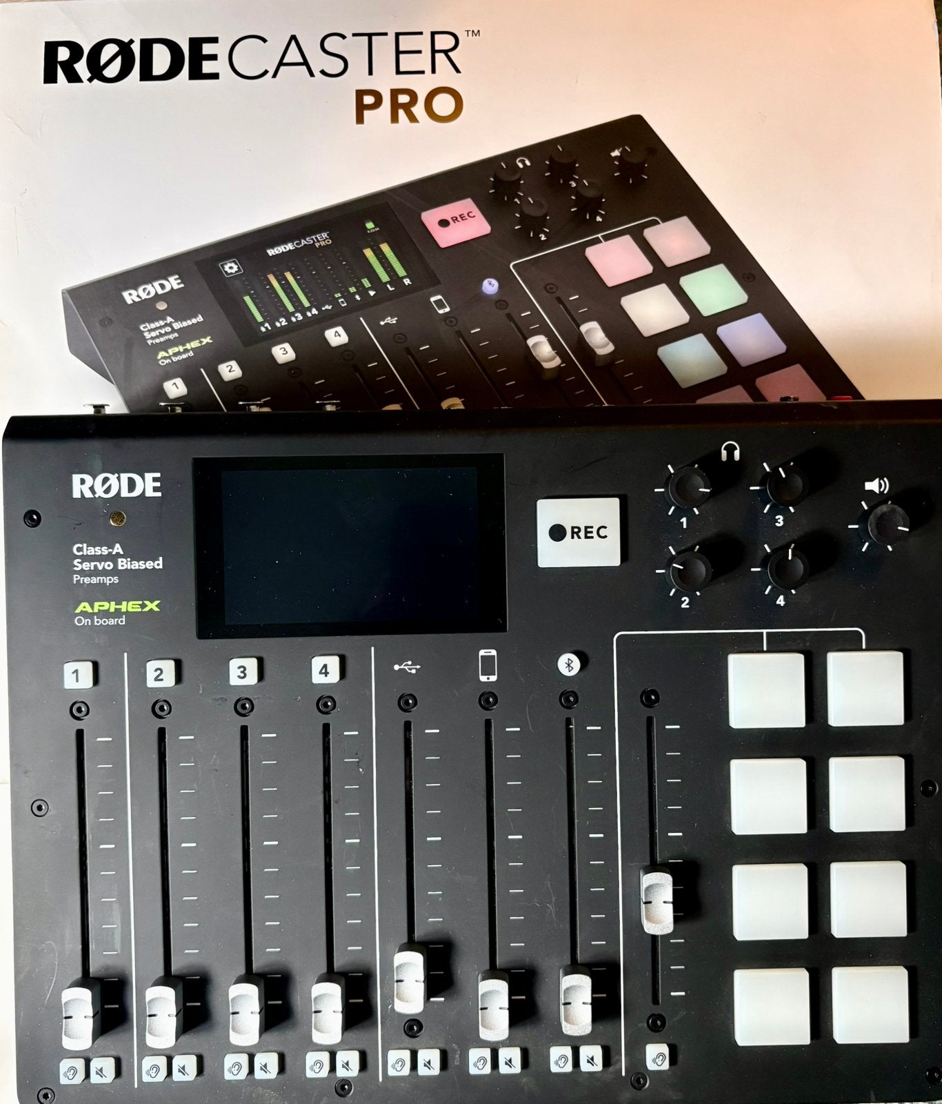 RØDE RØDECaster Pro – compleet in doos – zeer nette staat, Ophalen of Verzenden, Zo goed als nieuw