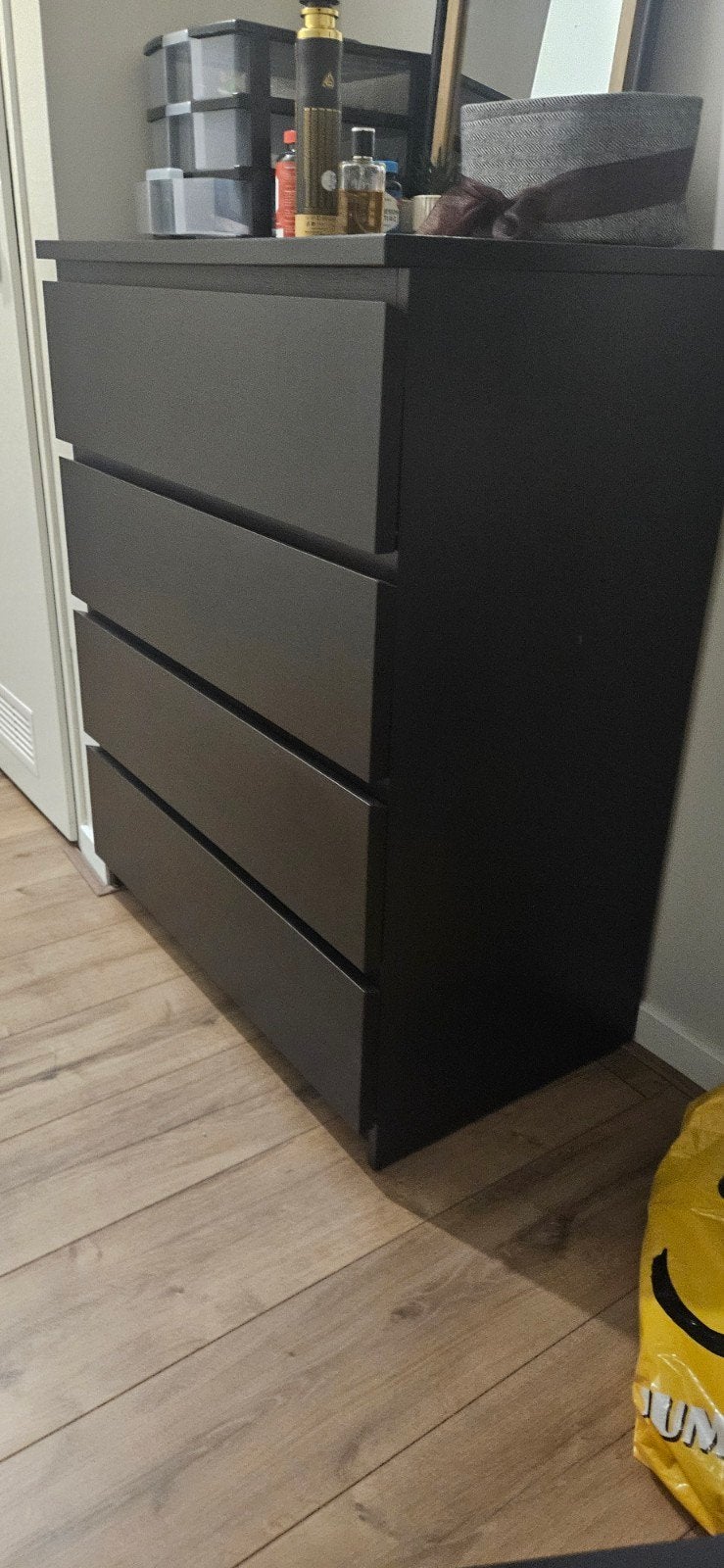 Ikea ladekast hout, donkerbruin, 4 lades, Ophalen, Gebruikt, 100 tot 150 cm, 50 tot 100 cm