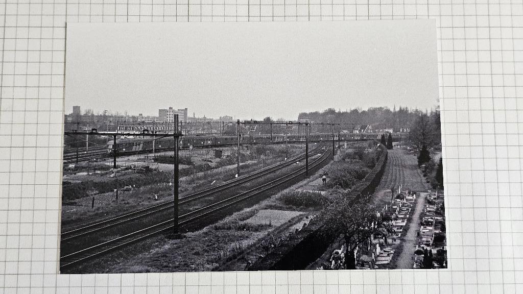 Foto TREIN NS Nederlandse Spoorwegen Mat 40 EID5, Verzamelen, Spoorwegen en Tramwegen, Verzenden, Gebruikt, Trein, Overige typen