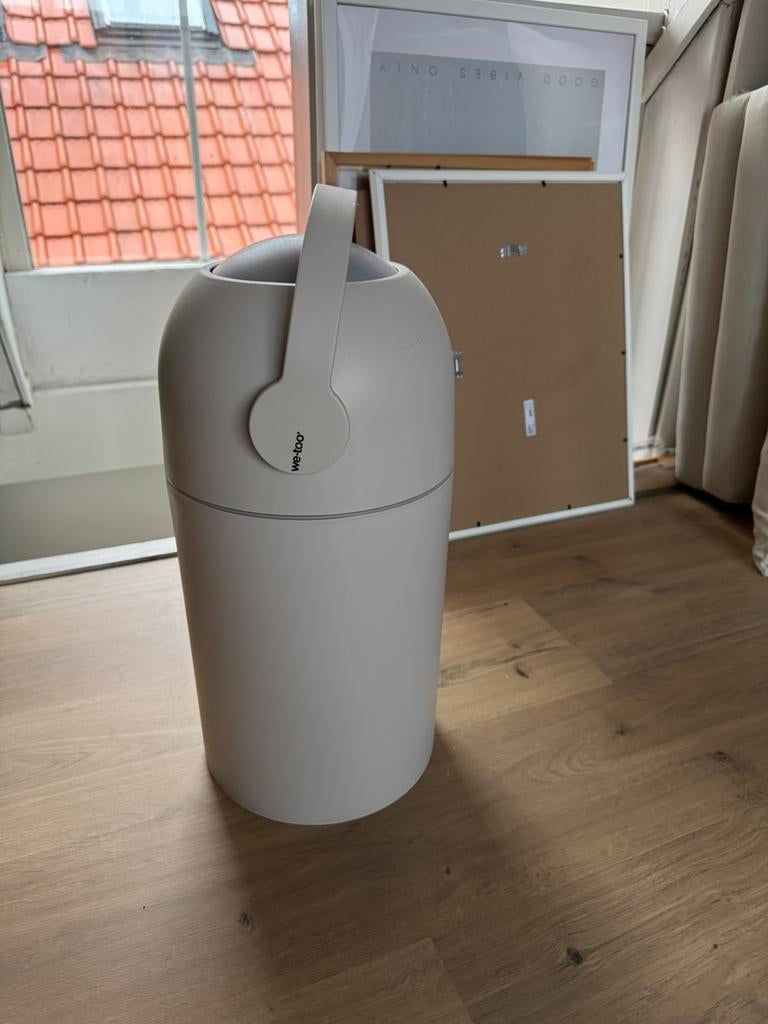 Luieremmer we too beige zand, Ophalen, Kunststof, 40 liter of meer, Zo goed als nieuw