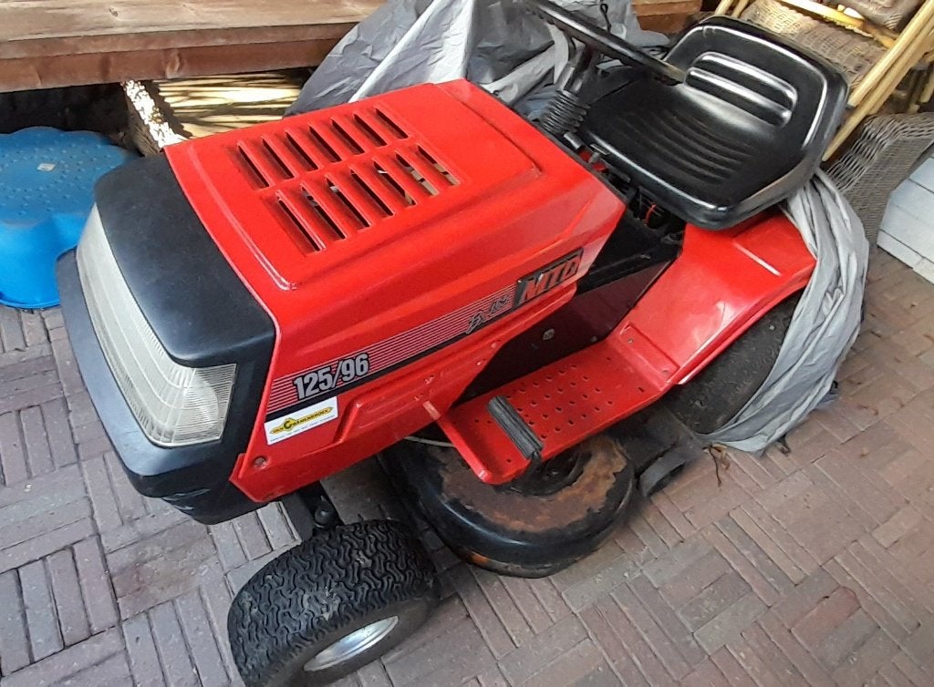 Grastractor MTD, Ophalen, Cirkelmaaier, Gebruikt, Onbekend