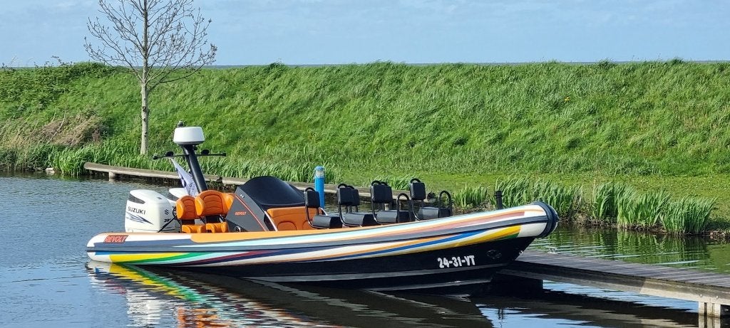 Revolt 9.3 RIB | Twin Suzuki DF300 | 600 PK, Watersport en Boten, Rubberboten, 9 m, Gebruikt, 600 pk, 85 cm