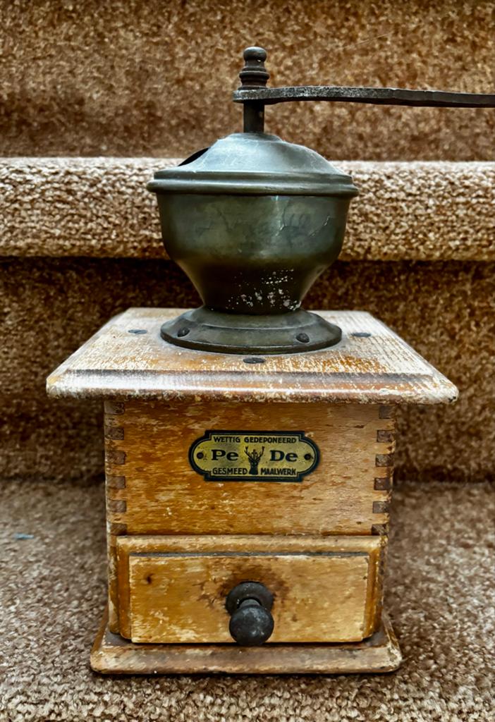 Vintage Pe De Koffiemolen - Hout & Metaal, Ophalen of Verzenden