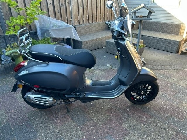 Vespa Sprint, Ophalen, Vespa S, Zo goed als nieuw, Benzine