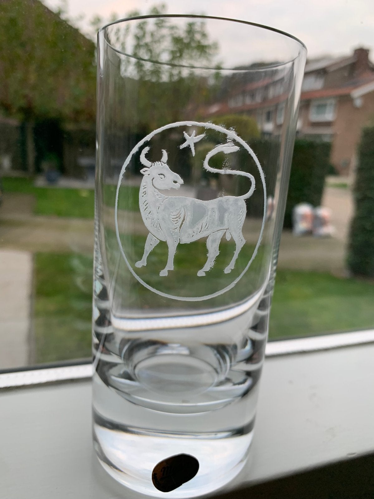 Kristallen glas merk MOSER met sterrenbeeld STIER, Ophalen of Verzenden, Zo goed als nieuw, Overige typen