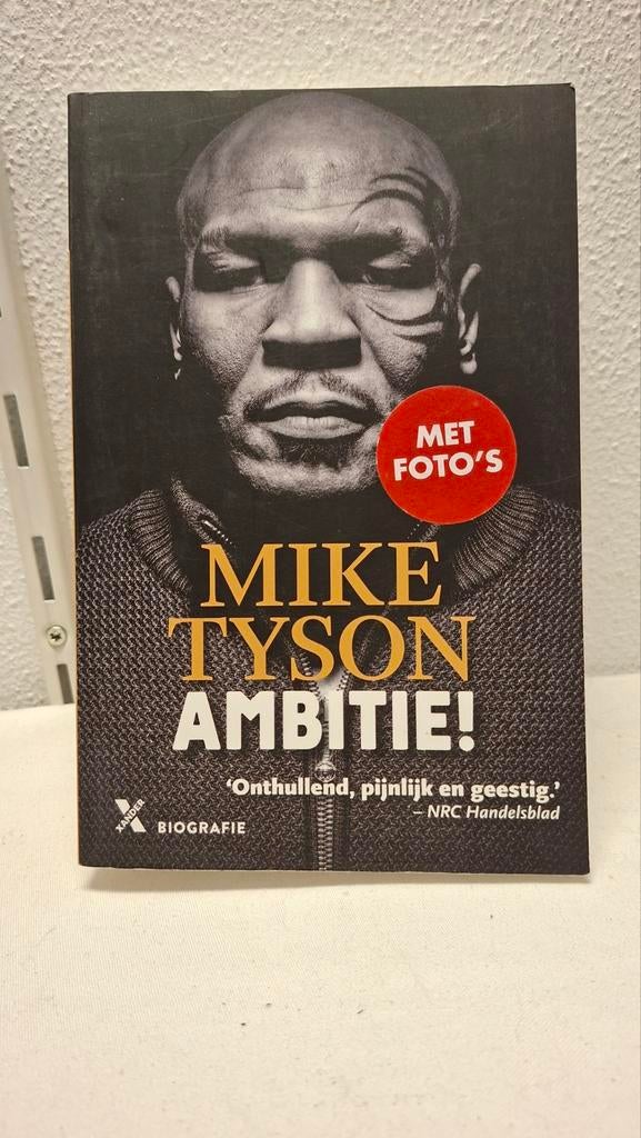 Mike Tyson - Ambitie! Biografie met foto's, Gelezen, Sport, Mike Tyson, Ophalen of Verzenden