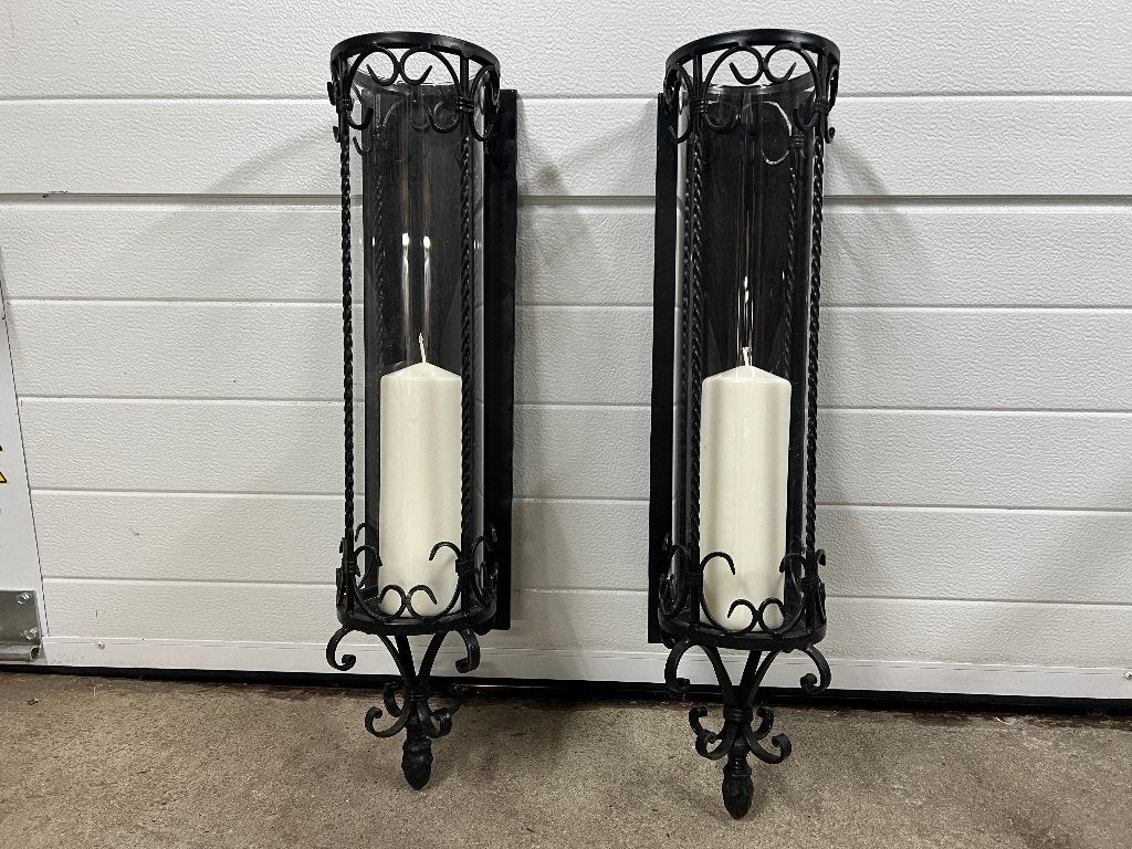 2x smeedijzeren wandkandelaar - glazen cilinder - 66cm, Ophalen of Verzenden, Overige materialen