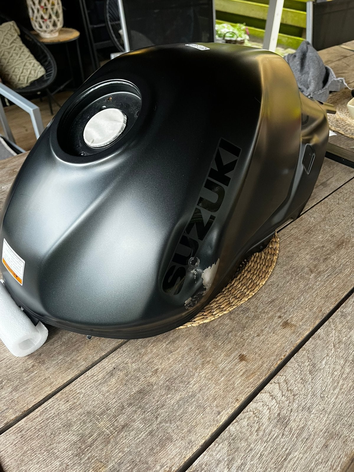 Gratis! Suzuki sv650 tank met deuk, Ophalen of Verzenden, Gebruikt