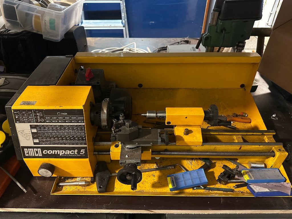 Draaibank Emco Compact 5 met 3 en 4 klauw, Ophalen, Gebruikt, Metaaldraaibank, Minder dan 500 mm