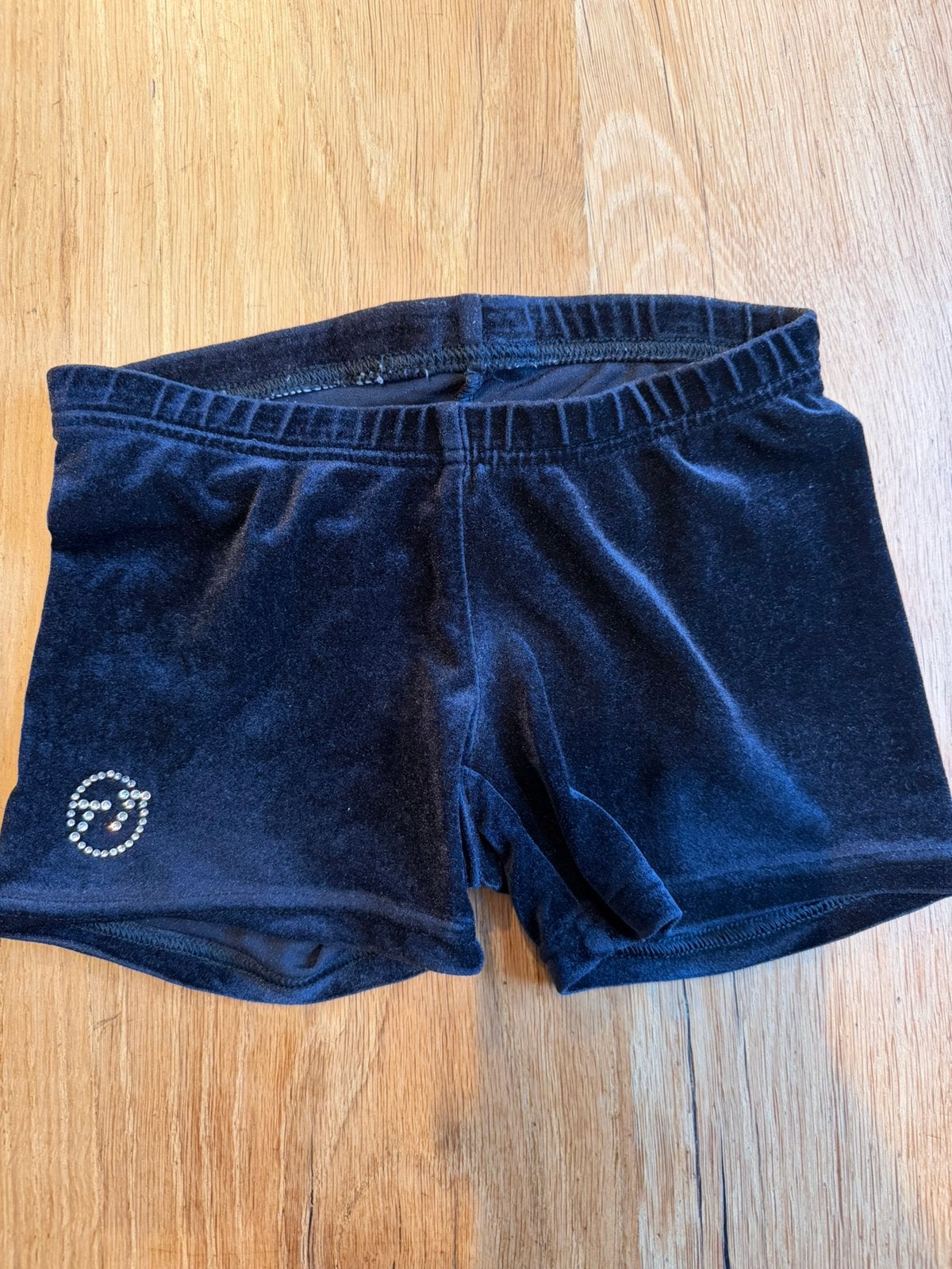 Turnbroekje HBC (mt 128), Sport en Fitness, Zo goed als nieuw, Turnbroekje, Zwart, Kindermaat 122 t/m 140